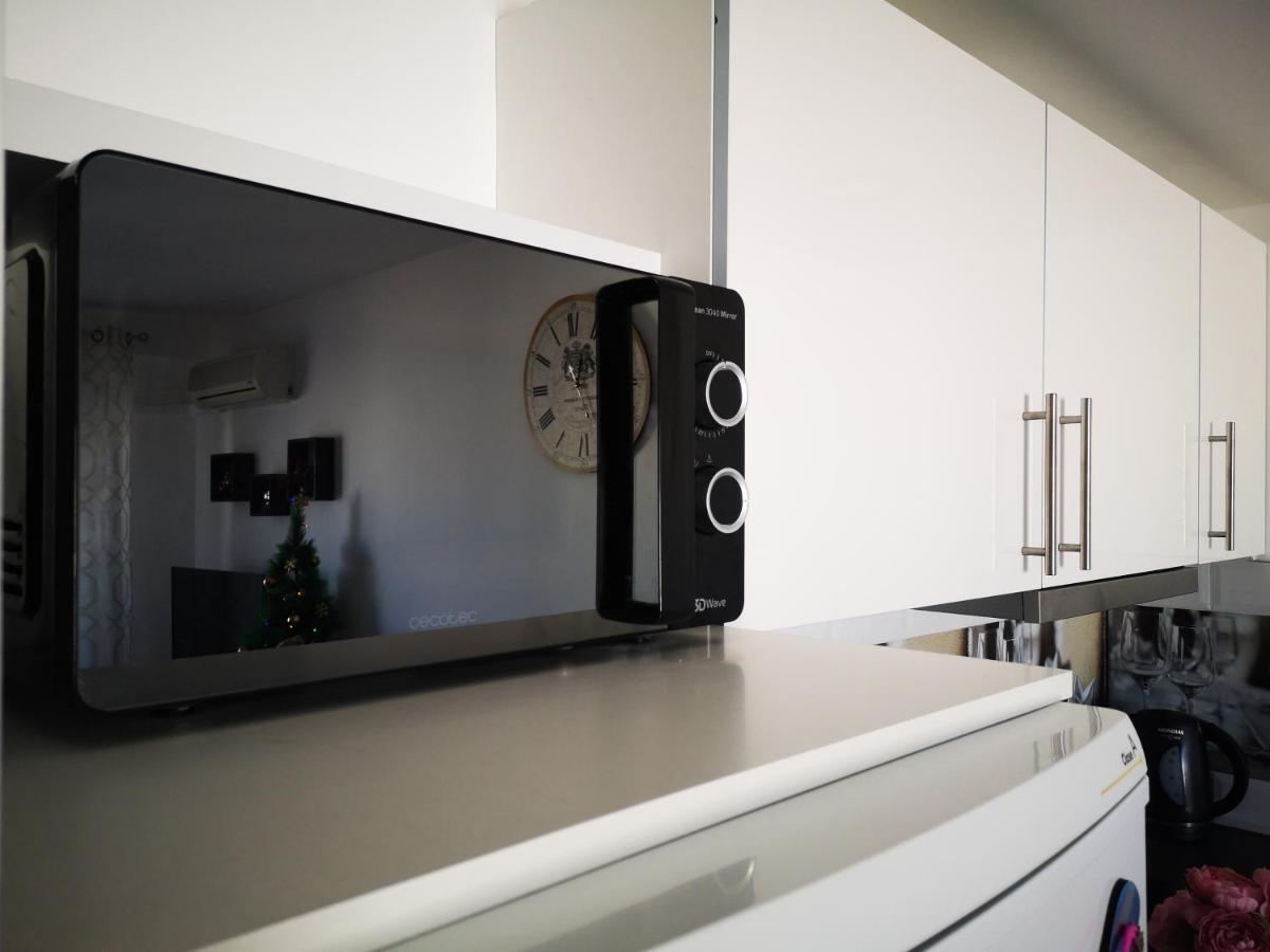 Beachfront Modern And Spacious Apartment Torrevieja Exterior foto